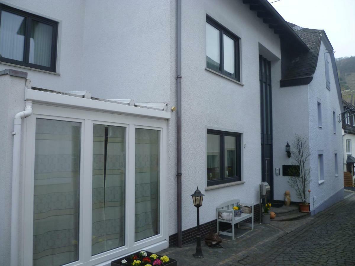 Ferienwohnung Ehlen Im Alten Winzerhaus Zeltingen-Rachtig Zewnętrze zdjęcie
